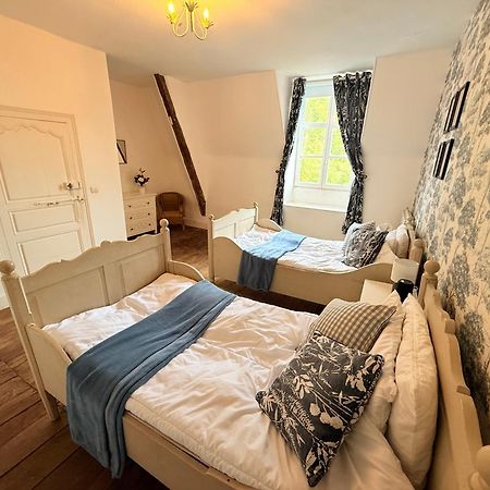 Beautiful 6 Bedroom House With Pool & Large Garden Le Pêchereau Buitenkant foto