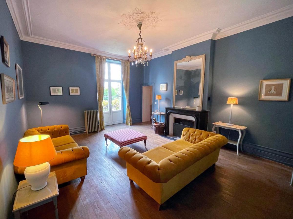Beautiful 6 Bedroom House With Pool & Large Garden Le Pêchereau Buitenkant foto