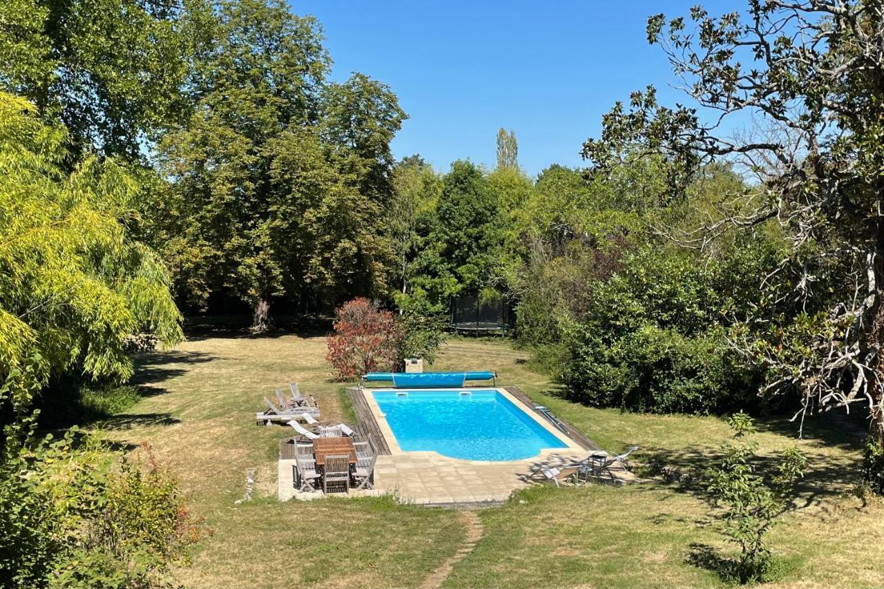 Beautiful 6 Bedroom House With Pool & Large Garden Le Pêchereau Buitenkant foto